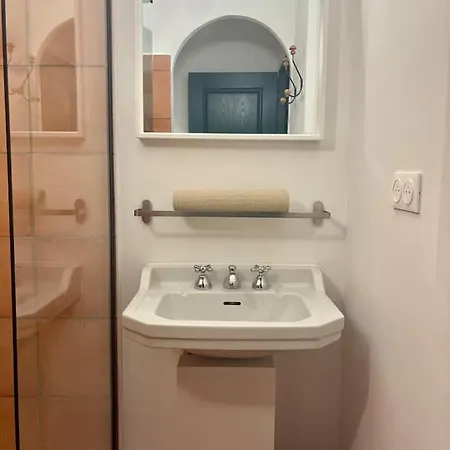 Villa Magdala-Suite Familiale Hyeres